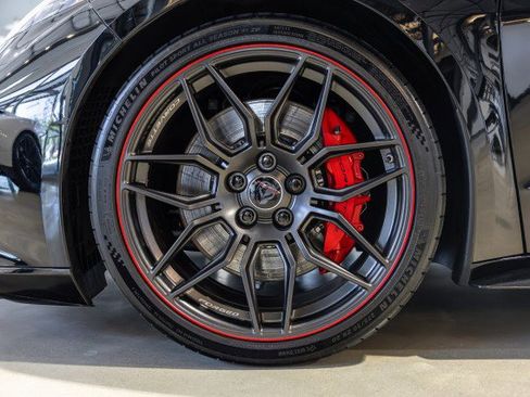 Used 2023 Chevrolet Corvette Z06 w/ Engine Appearance Package RWD image 20