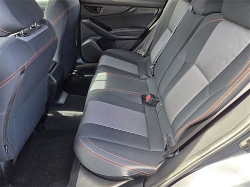 Used 2022 Subaru Crosstrek 2.0i Premium image 10