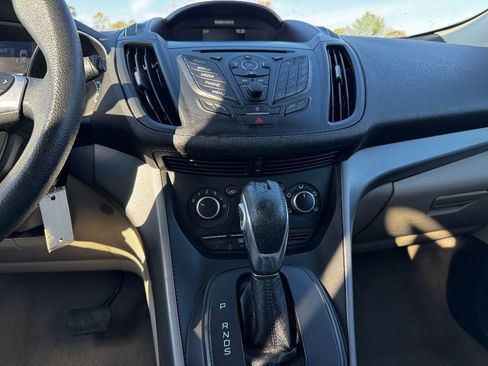 Used 2014 Ford Escape SE image 21