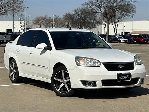 Used 2007 Chevrolet Malibu LTZ image 2