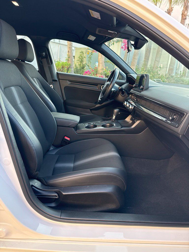 Used 2023 Honda Civic Sport image 21