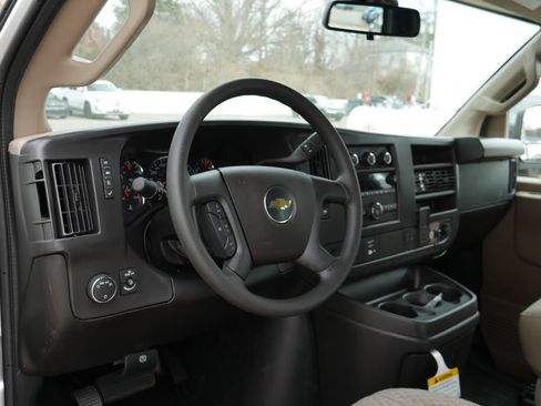 New 2026 Chevrolet Express 2500 image 10