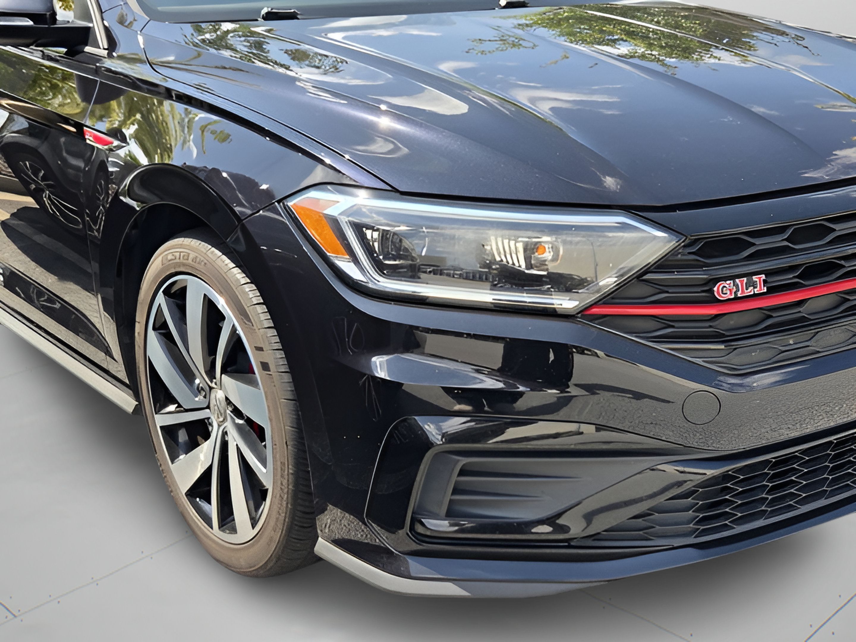 Used 2019 Volkswagen Jetta GLI FWD image 25