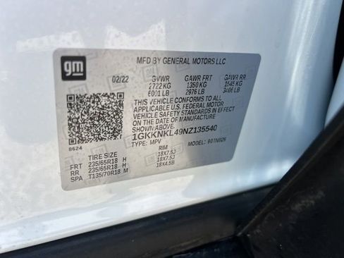 Used 2022 GMC Acadia SLE w/ Driver Convenience Package FWD image 37