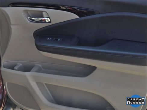 Used 2021 Honda Pilot Elite image 8