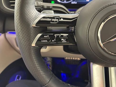 Certified 2025 Mercedes-Benz GLS 450 4MATIC image 32