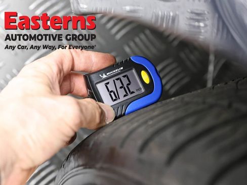 Used 2019 Tesla Model 3 Long Range image 23