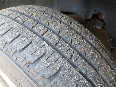 Used 2004 GMC Yukon Denali image 34