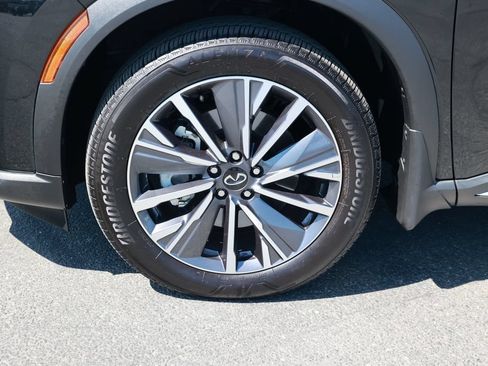 Used 2026 INFINITI QX60 Luxe w/ Cargo Package FWD image 14