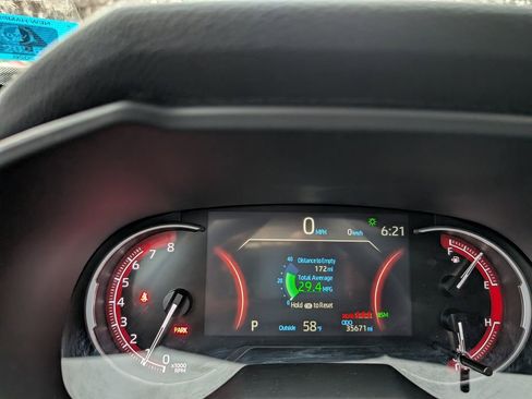 Used 2023 Toyota RAV4 XLE Premium image 23