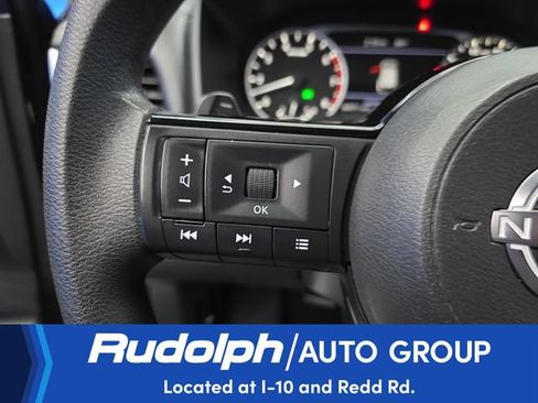 Used 2022 Nissan Rogue SV FWD image 16