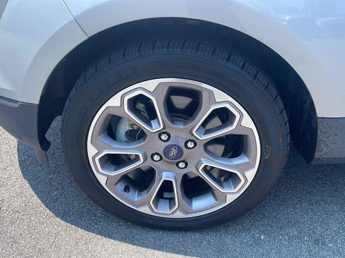 Used 2019 Ford EcoSport Titanium FWD image 13