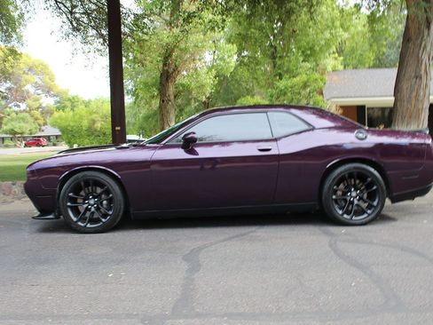 Used 2021 Dodge Challenger R/T Scat Pack w/ Driver Convenience Group image 2