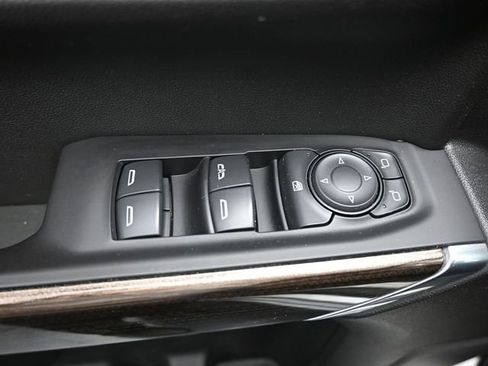 Used 2021 Chevrolet Silverado 1500 LT w/ Bed Protection Package image 16