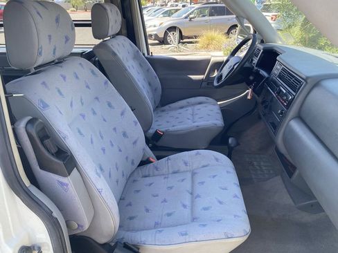 Used 1997 Volkswagen Eurovan Camper FWD image 11