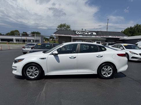 Used 2018 Kia Optima LX FWD image 5