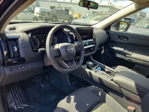 New 2026 Nissan Pathfinder SV FWD image 7
