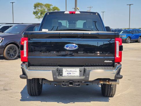 New 2026 Ford F250 XLT w/ XLT Premium Package image 8