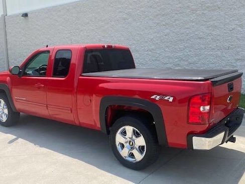 Used 2010 Chevrolet Silverado 1500 LTZ AWD/4WD image 20
