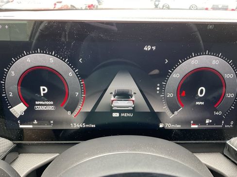 Used 2025 Nissan Kicks SR AWD/4WD image 12