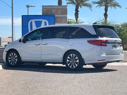 Used 2022 Honda Odyssey EX-L image 5