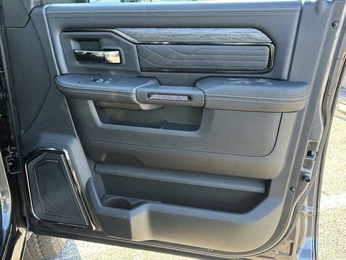 New 2026 RAM 2500 Limited image 16