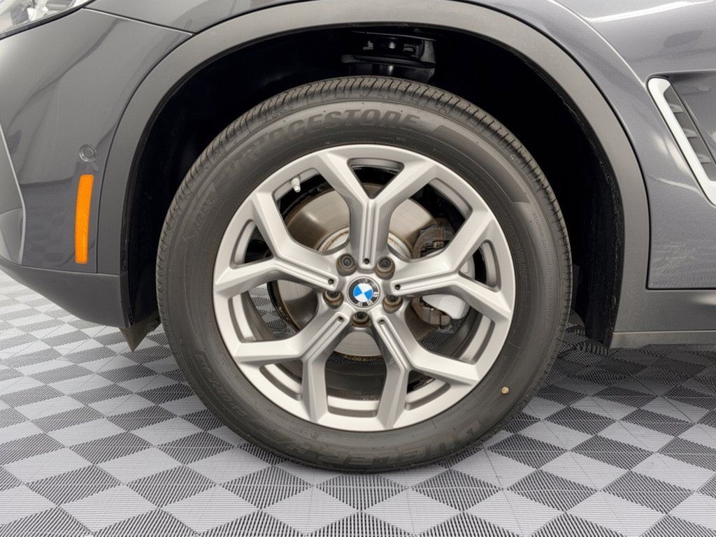 Used 2024 BMW X3 xDrive30i w/ Convenience Package AWD/4WD image 13