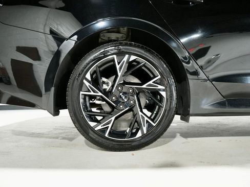 Used 2025 Kia K5 GT-Line image 32