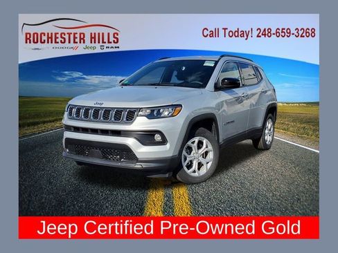 Certified 2024 Jeep Compass Latitude image 1