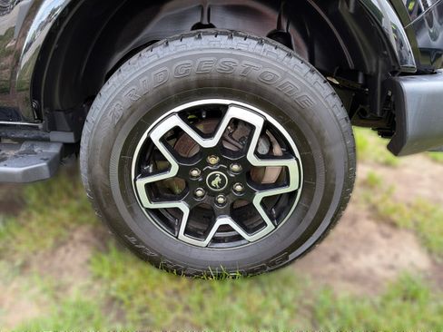 Used 2023 Ford Bronco Outer Banks AWD/4WD image 24
