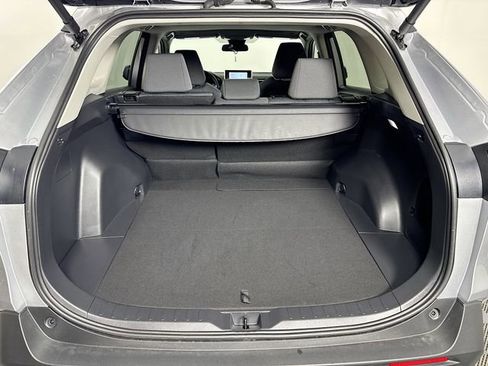 Used 2025 Toyota RAV4 XLE w/ Convenience Package image 38