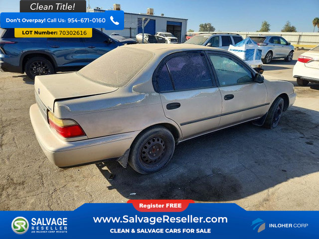 Used 1995 Toyota Corolla DX FWD image 4