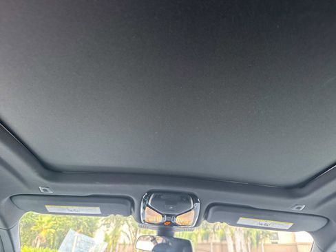 Used 2024 BMW X4 xDrive30i image 15