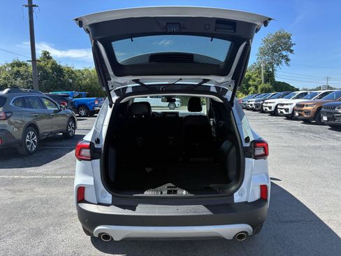 Used 2025 Ford Escape Platinum AWD/4WD image 11