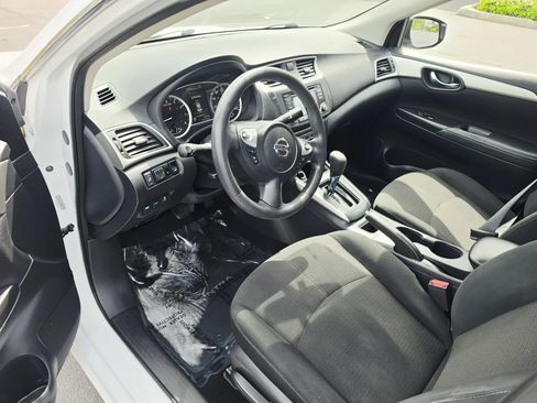 Used 2018 Nissan Sentra S FWD image 9