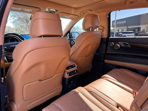 Used 2024 Genesis GV80 3.5T image 18