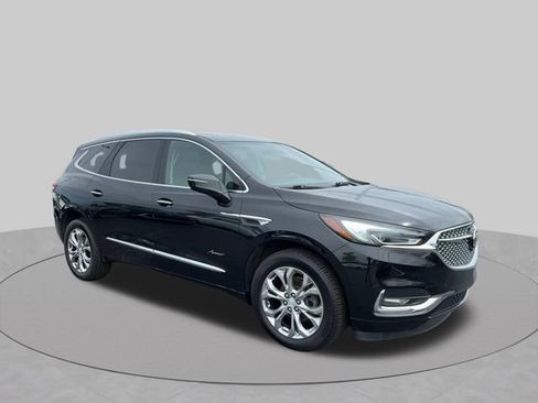 Used 2020 Buick Enclave Avenir w/ Avenir Technology Package AWD/4WD image 2