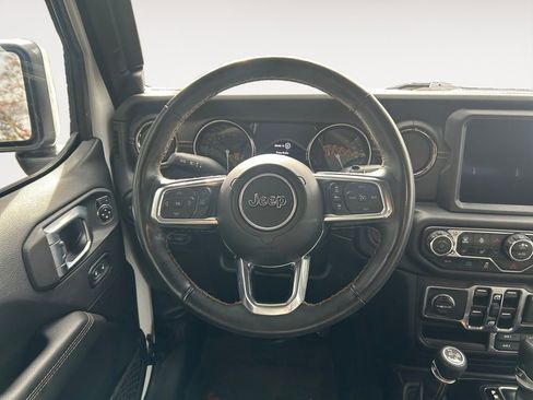 Used 2022 Jeep Wrangler Unlimited Sahara image 14