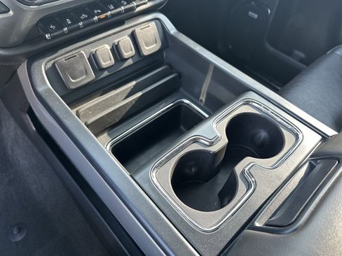 Used 2018 Chevrolet Silverado 2500 LTZ w/ Duramax Plus Package image 33