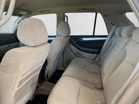 Used 2005 Toyota 4Runner SR5 image 9