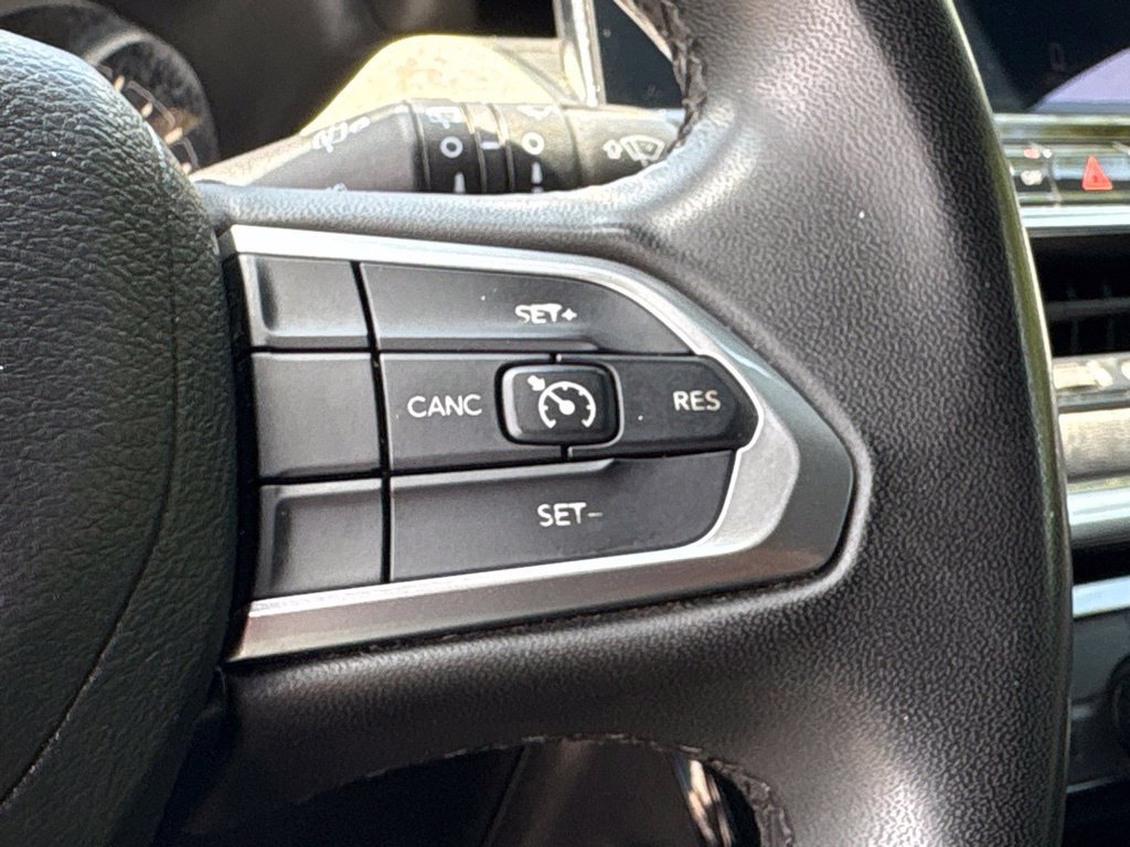 Used 2024 Jeep Compass Latitude AWD/4WD image 20
