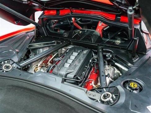 Used 2025 Chevrolet Corvette Stingray Preferred Cpe w/ Z51 Performance Package RWD image 12