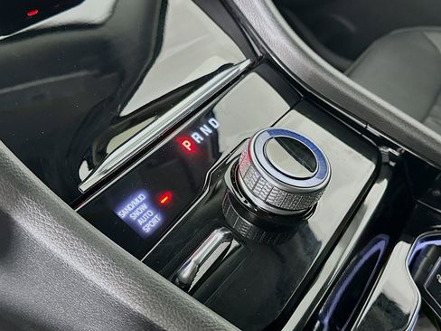 Used 2021 Jeep Grand Cherokee L Limited image 25