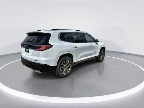 New 2026 GMC Acadia Denali Ultimate image 8