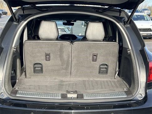 Used 2017 Acura MDX SH-AWD w/ Advance Package image 10