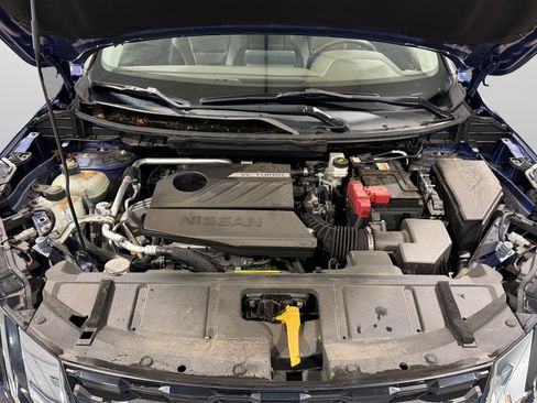Used 2023 Nissan Rogue SV AWD/4WD image 11
