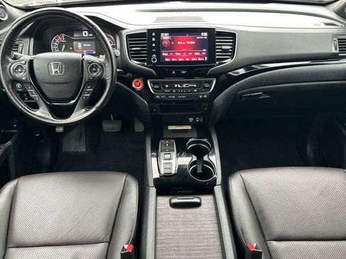 Certified 2023 Honda Ridgeline Black Edition image 9