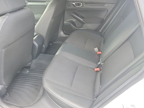 Used 2024 Honda Civic Sport image 9