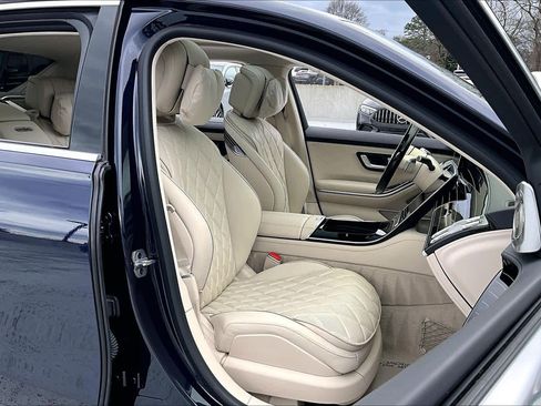 Used 2022 Mercedes-Benz S 580 4MATIC Sedan image 9