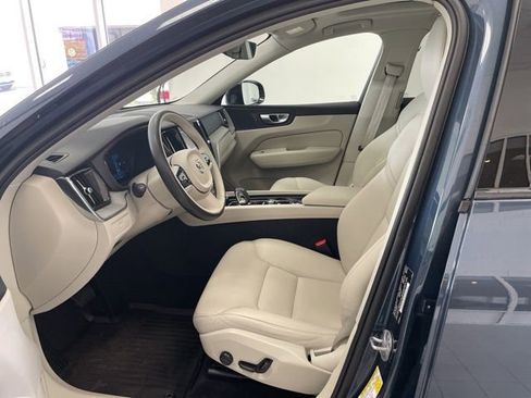 Used 2024 Volvo XC60 B5 Plus w/ Protection Package Premier image 7